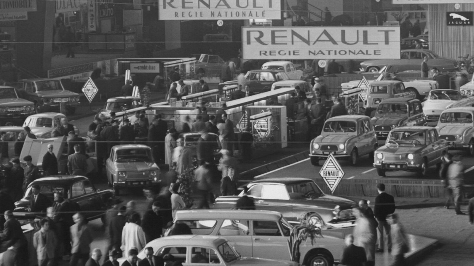 14 octobre 1962 : Le jour où l’automobile a troqué le Grand Palais pour le ciment de la Porte de Versailles