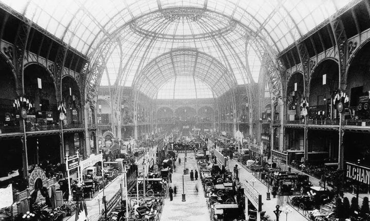 11 octobre 1959 : L’asphyxie glorieuse du Salon de l’auto sous la verrière du Grand Palais