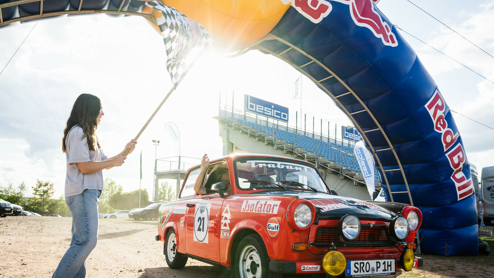 Sachsenring : quand 50 Trabant asphyxient le DTM