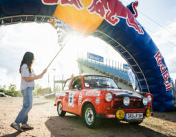 Sachsenring : quand 50 Trabant asphyxient le DTM