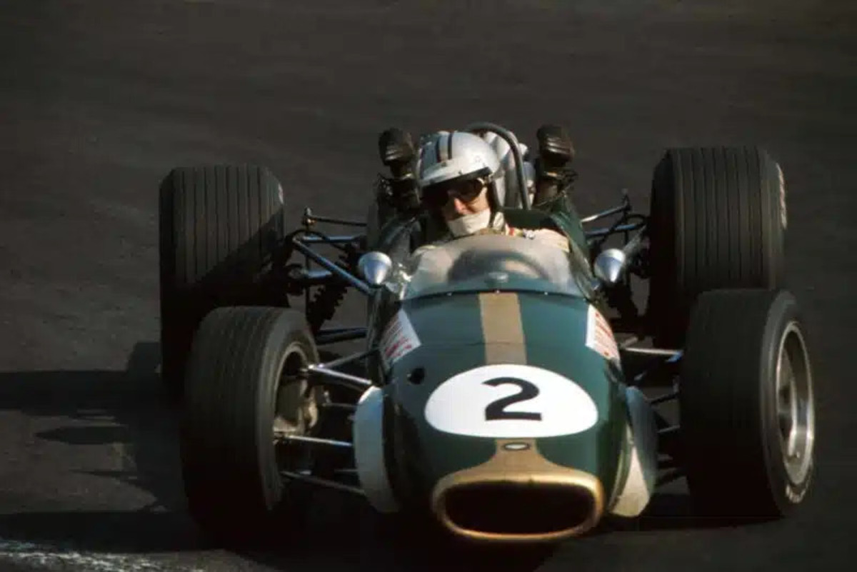 22 octobre 1967 : Le jour où Denny Hulme a été sacré champion de F1 avec un bloc de berline Buick