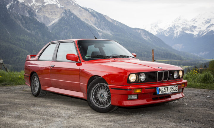 Culasse tronçonnée, tôle hors cote et échappement extensible : L’archéologie mécanique de la BMW M3 E30
