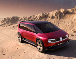 Renault E-Space : Pourquoi le retour du monocorps à 800 volts sonne le glas du SUV électrique