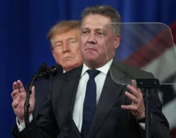 Audi : L’apparition de Gernot Döllner avec Trump ouvre une crise de gouvernance chez Volkswagen
