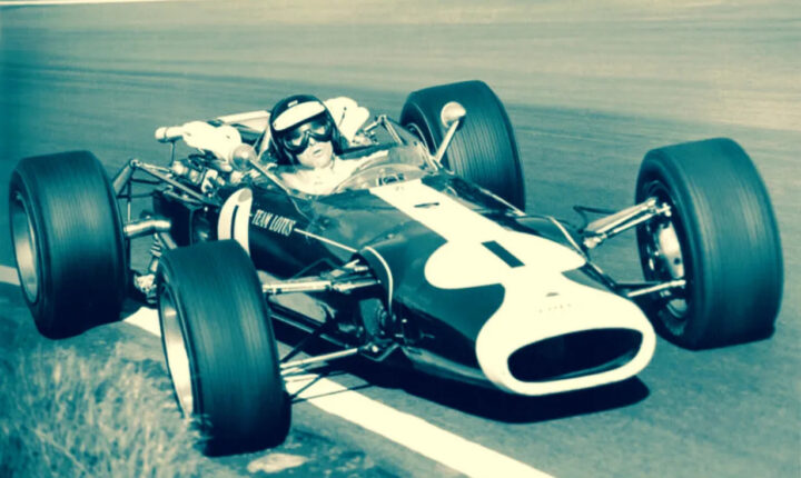 2 octobre 1966 : Huit arbres à cames, deux vilebrequins et le hold-up de Jim Clark avec le H16 BRM
