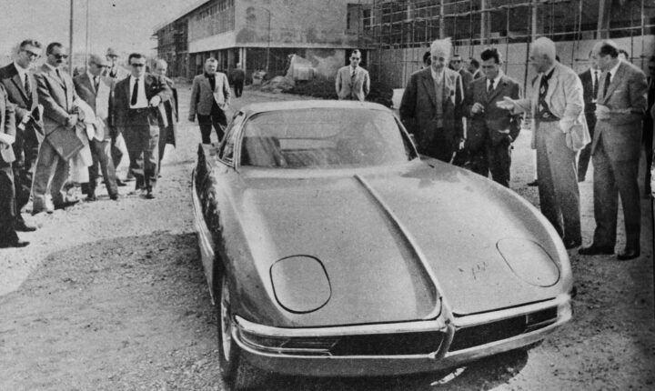 30 octobre 1963 : Le jour où Lamborghini a calé son premier prototype avec des gravats